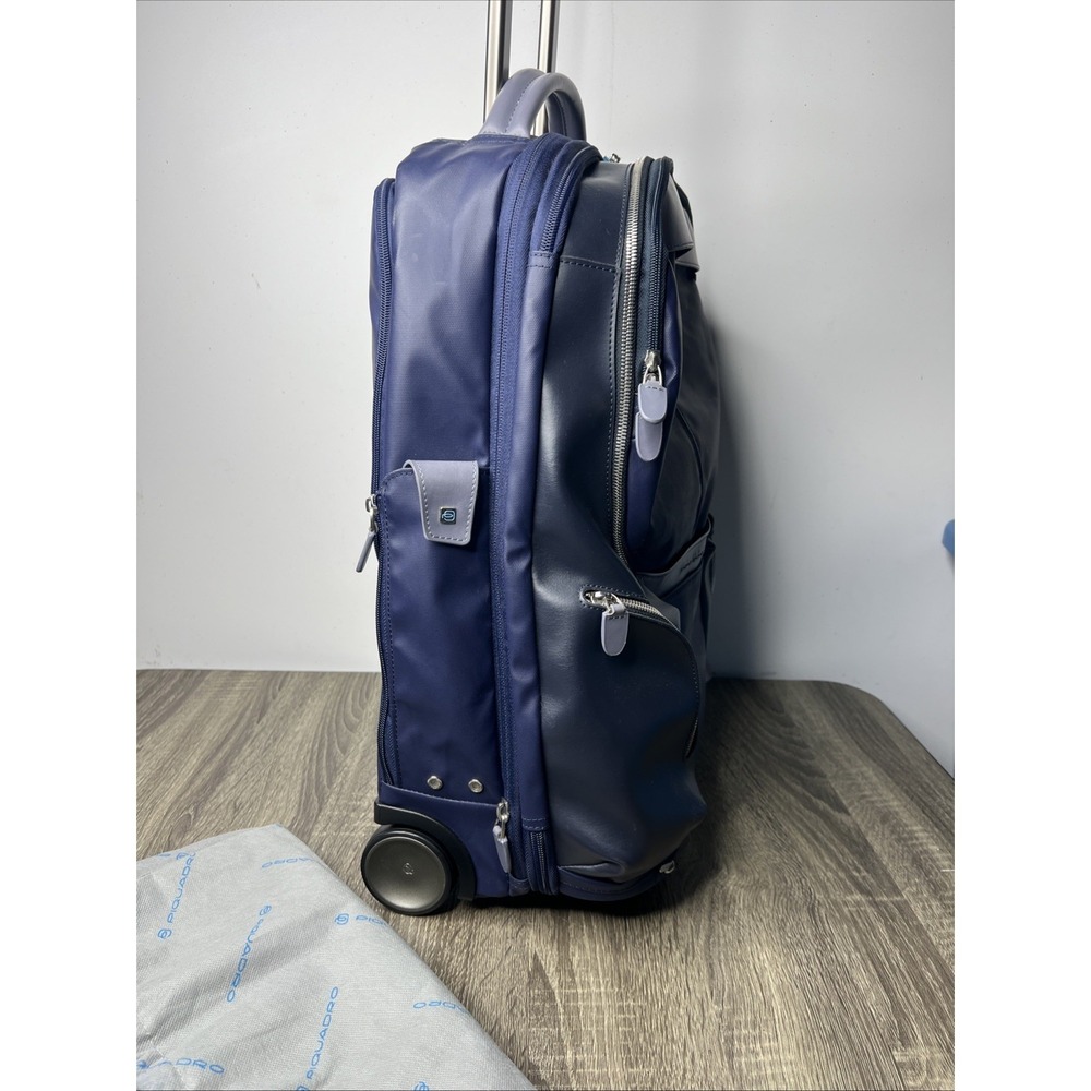 PIQUADRO Coleos Cabin Backpack Trolley Night Blue Rolling Suitcase Carry-On EUC! - Picture 8 of 16